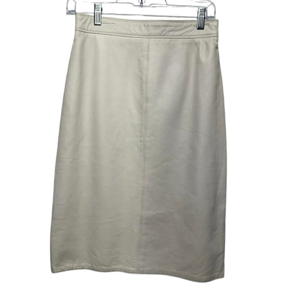 Lillie Rubin Gorgeous White Leather Pencil Skirt Back Zip Up and Bottom Split 10